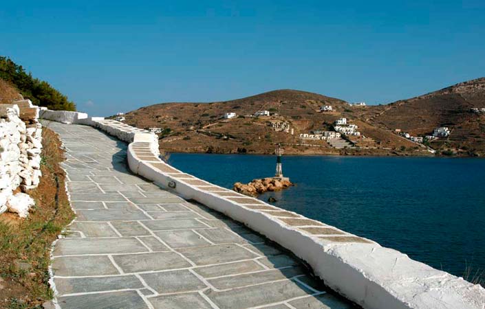 Ίος λιμάνι