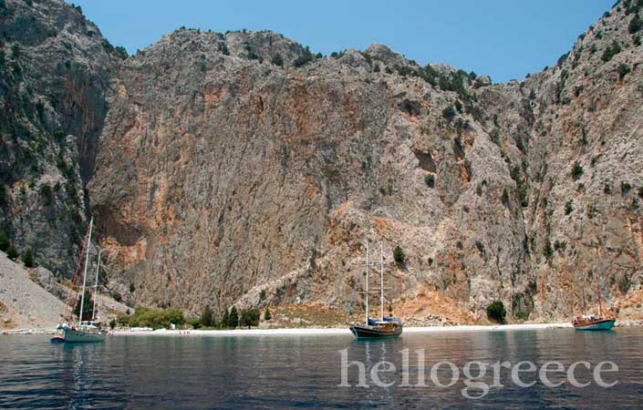 Σύμη Άγιος Γεώργιος Δυσαλώνας